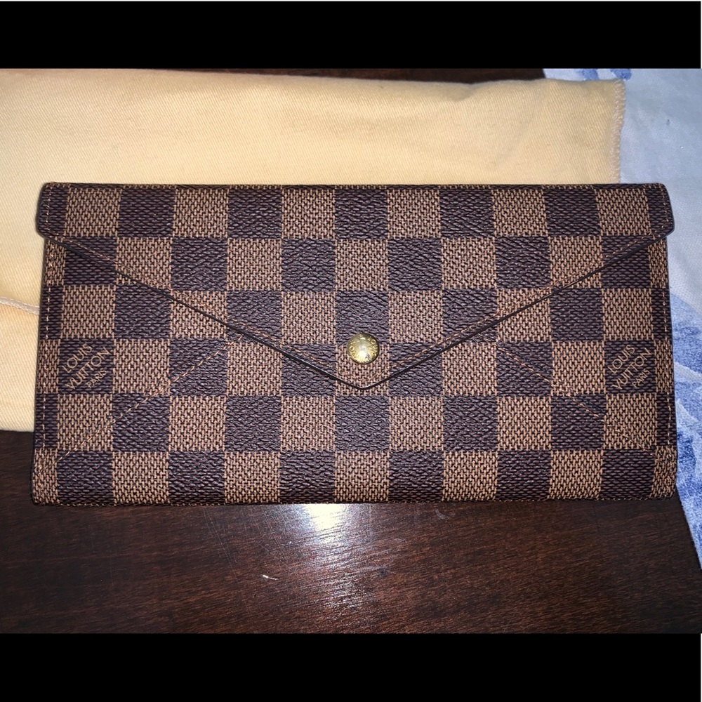 Authentic Louis Vuitton Origami Long Wallet DE